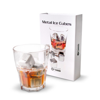 Kovové kocky ľadu na whisky