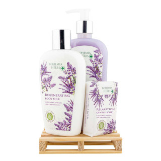 Kozmetická darčeková sada „Levanduľové SPA“ (tekuté mydlo 300ml + telové mlieko 250ml + mydlo 100g)
