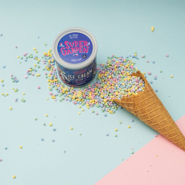 SUPER GARDEN mrazené sušené mini zmrzlinové guľôčky s príchuťou žuvačky, 60g