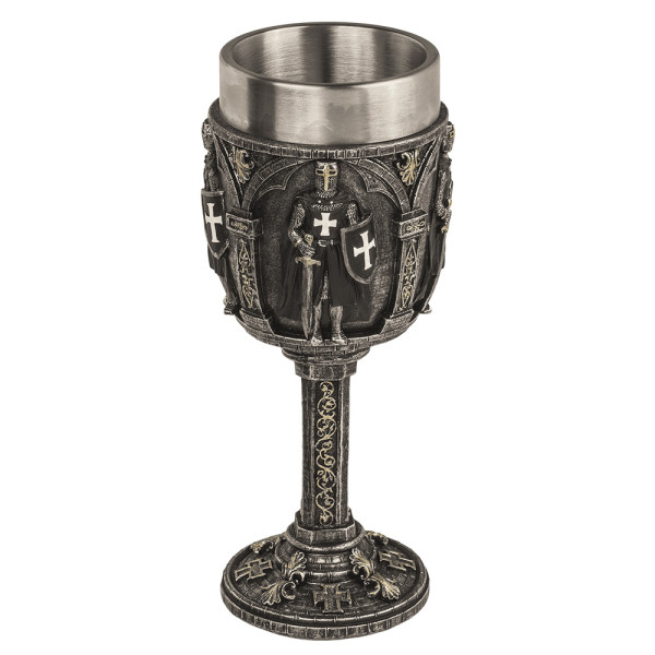 Pohár v rytierovskom štýle s vnútornou časťou z nehrdzavejúcej ocele
