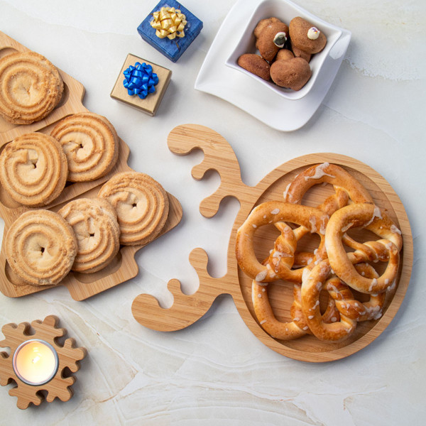 Drevený podnos na občerstvenie "Reindeer"