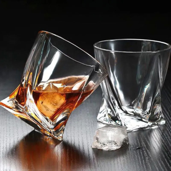Whisky pohár "TORNADO" Whisky pohár "TORNADO"