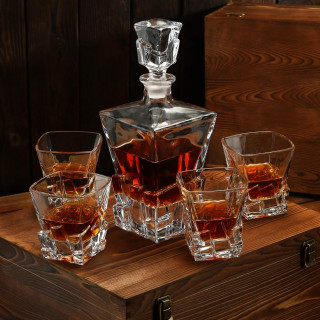 Súprava whisky v drevenej škatuľke „ELIXIR“