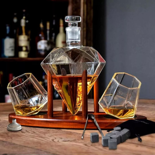 Sada karafy, 2 pohárov a kamenných kociek "DELUXE DIAMOND"