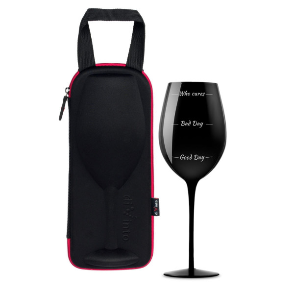 Obrovský čierny pohár na víno „Kto to rieši“ (750ml)