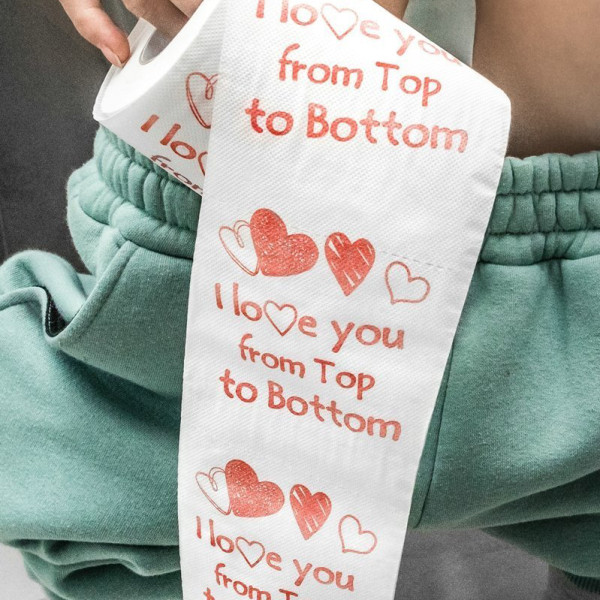 Toaletný papier „Ľúbim ťa“ Toaletný papier „Ľúbim ťa“