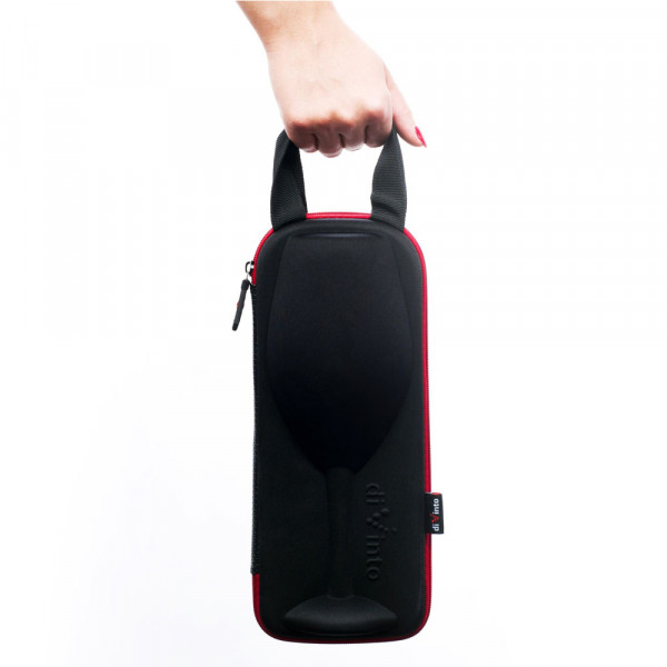 Obrovský čierny pohár na víno „Kto to rieši“ (750ml)