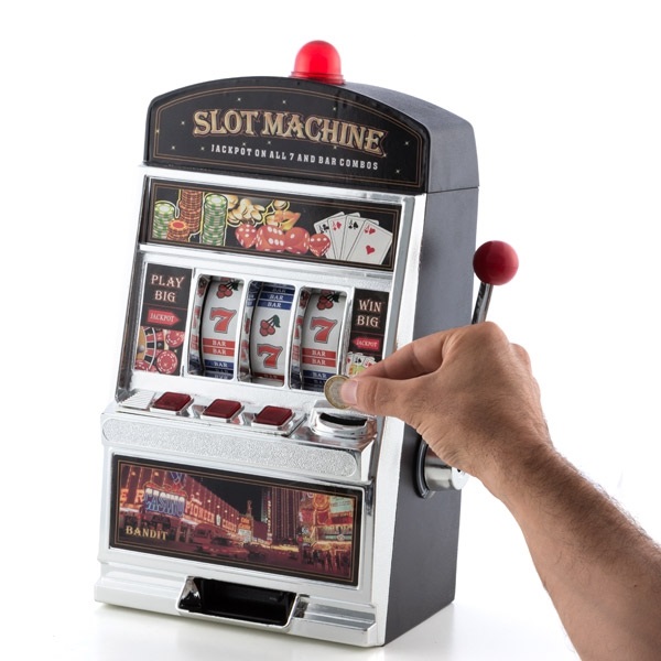 XXL Pokladnička v tvare kasínového automatu