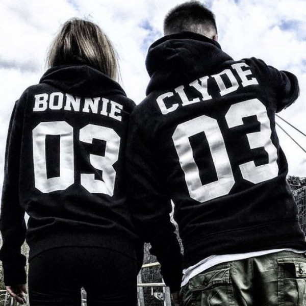 Súprava mikiny "Bonnie & Clyde" (s vybranými číslami) Súprava mikiny "Bonnie & Clyde" (s vybranými číslami)