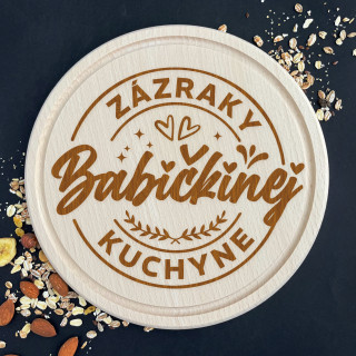 Gravírovaná okrúhla doska na krájanie "Zázraky babičkinej kuchyne"