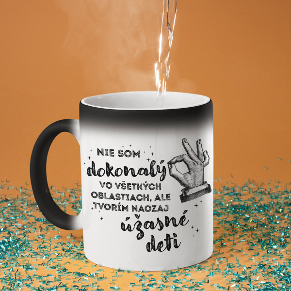 Hrnček "Vyrábam úžasné deti"