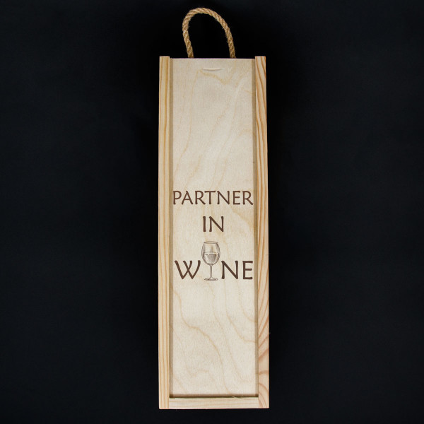 Drevená krabička na fľaše "Partner v víne" Drevená krabička na fľaše "Partner v víne"